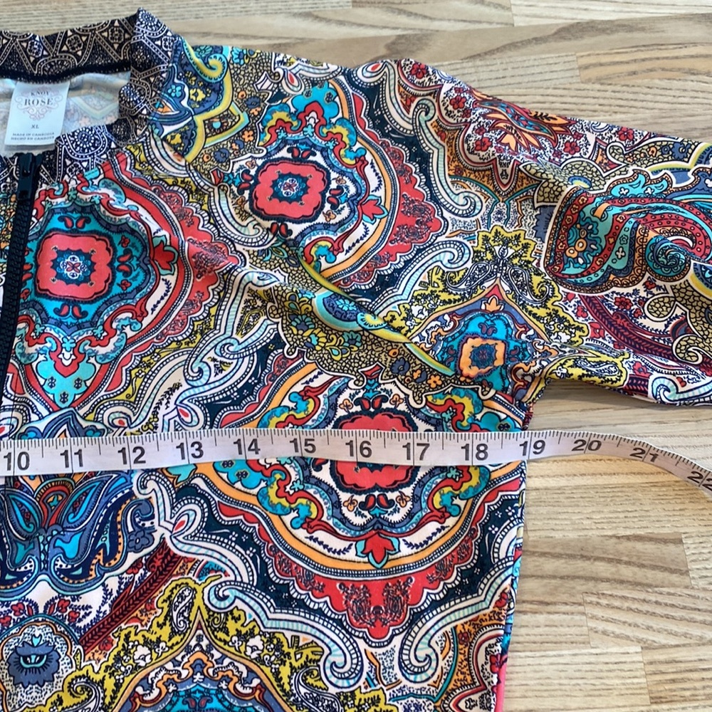 Athletic jacket - Picture 2 of 4